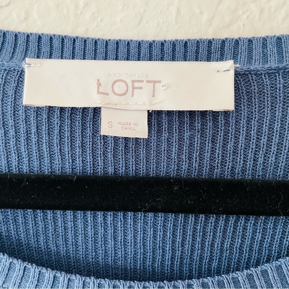 Loft woman's blue long sleeve knit top size S flared feminine hem stretchy - Picture 7 of 10